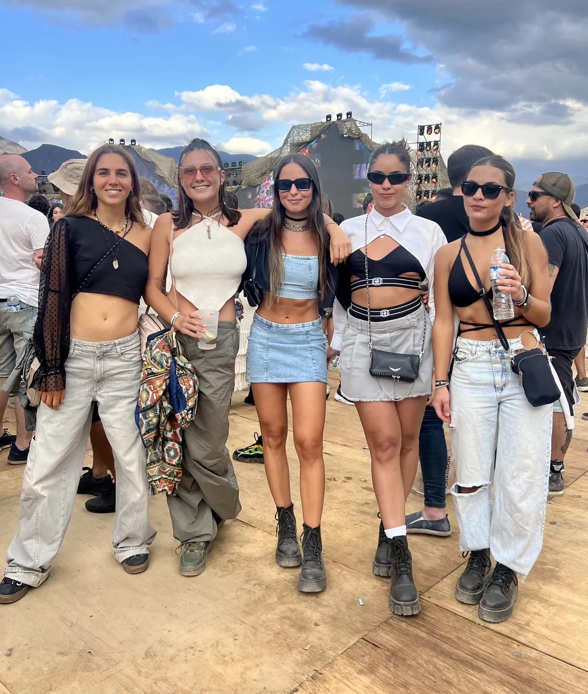 Polémica en Lavalle por una ordenanza que prohíbe la semidesnudez en espectáculos